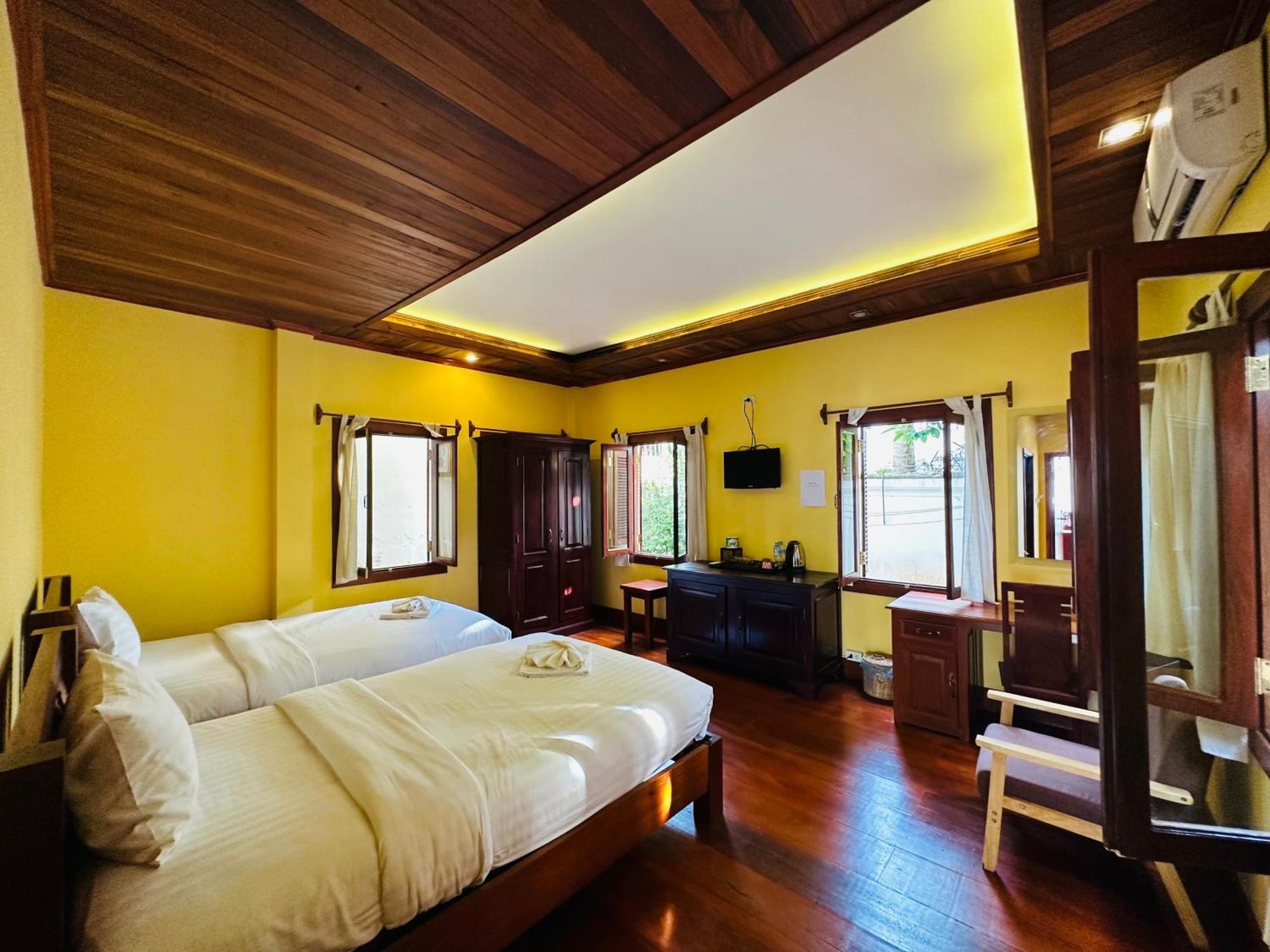 Villa Phonethip Mekong Riverside Luang Prabang Exterior photo